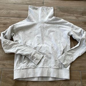 Lululemon pullover